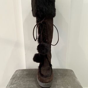 Stunning suede Coach wedge boots. Brown fur trim. Worn twice.